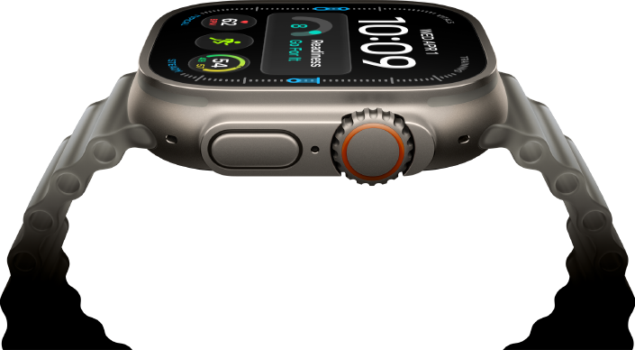 Apple Watch Ultra 4, boîtier en titane, finition naturelle, cadran numérique, complications : Préparation, Fréquence cardiaque, Exercices, Température, côté droit, Digital Crown, bouton latéral en saillie, Bracelet Océan, gris translucide
